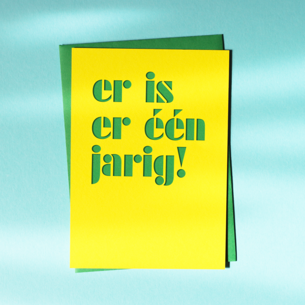 cutkaart wenskaart verjaardag er is er een jarig colorplan factory yellow