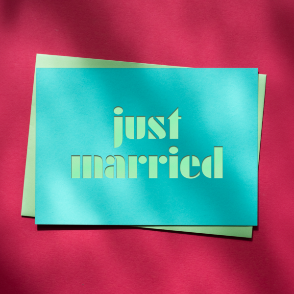 cutkaart wenskaart trouwen just married colorplan turqoise