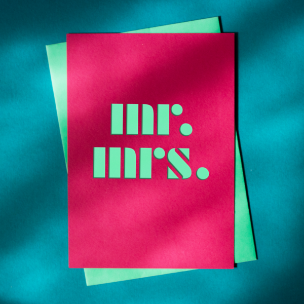 cutkaart wenskaart trouwen mr mrs colorplan hot pink